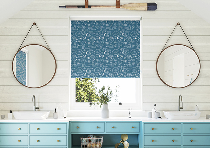 Under the Sea, Teal - Twist&Fit Roller Blind - Image 3